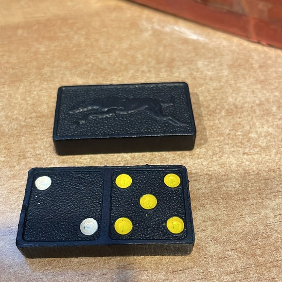 Colour Dominoes game in box. Vintage. - Picture 4 of 4